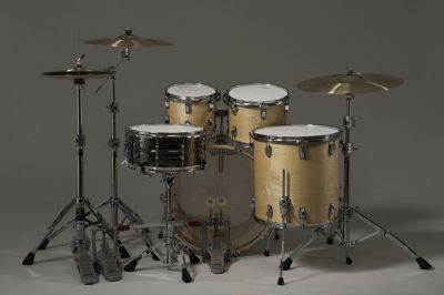 Classic Maple LCG Kit featuring Exotic Birdseye Maple veneer over Poly-Glass lacquer finish