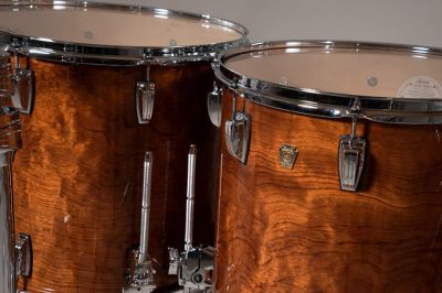 Classic Maple LCG Kit featuring Exotic Quilted Makore veneer over Poly-Glass lacquer finish