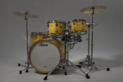 Classic Maple LCG Kit featuring Exotic Quilted Makore veneer over Poly-Glass lacquer finish