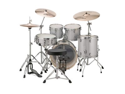 5 pc. Silver/White Sparkle w/20" BD